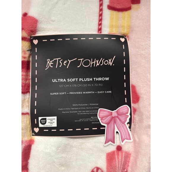 Betsy Johnson pink nutcracker blanket - Picture 2 of 4